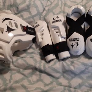 Youth sparring gear. Warrior by Macho.